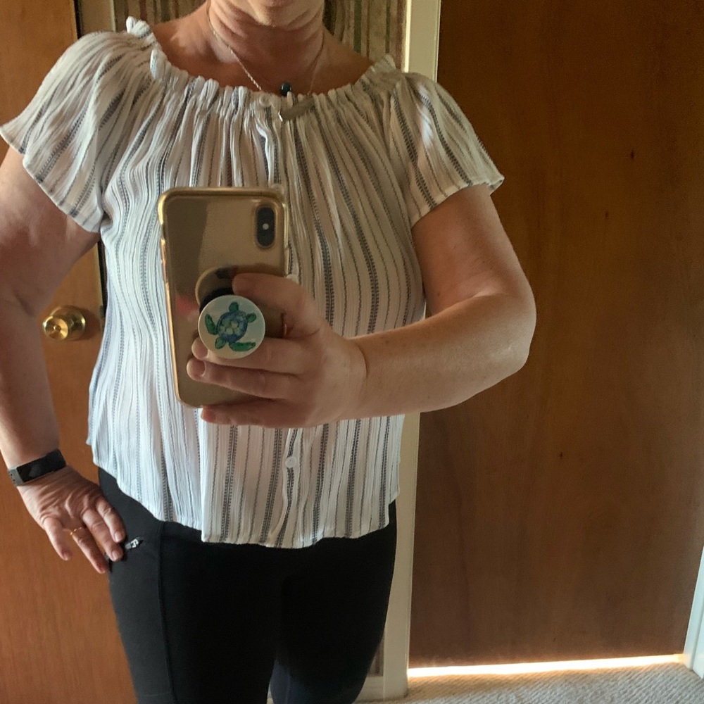 🖤🤍Peasant top🤍🖤